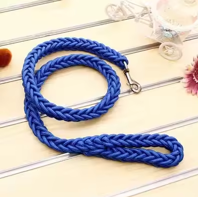 4.5ft Heavy Duty Large Dog Leash Durable Nylon Braided Lead